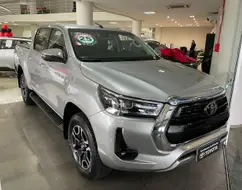 TOYOTA HILUX 2.8 D-4D TURBO DIESEL CD SRX 4X4 AUTOMÁTICO TOYOTA HILUX 2.8 D-4D TURBO DIESEL CD SRX 4X4 AUTOMÁTICO