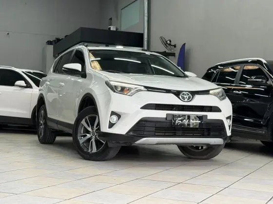 TOYOTA RAV4 2.0 TOP 4X2 16V GASOLINA 4P AUTOMÁTICO TOYOTA RAV4 2.0 TOP 4X2 16V GASOLINA 4P AUTOMÁTICO