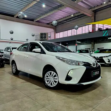 TOYOTA YARIS 1.5 16V FLEX SEDAN XL MULTIDRIVE TOYOTA YARIS 1.5 16V FLEX SEDAN XL MULTIDRIVE
