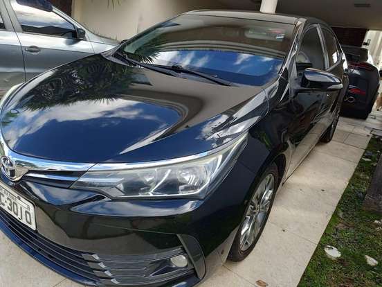 TOYOTA-COROLLA-2018