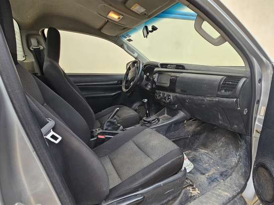 TOYOTA-HILUX-2.8 4X4 CS CHASSI 16V TURBO DIESEL 2P MANUAL TOYOTA-HILUX-2016