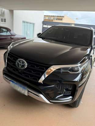 TOYOTA-HILUX SW4-2022
