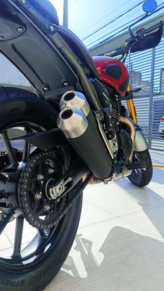 TRIUMPH-SCRAMBLER 400 X-2024