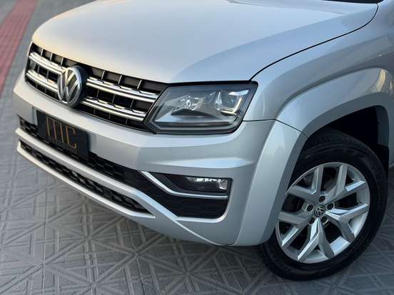 VOLKSWAGEN-AMAROK-3.0 V6 TDI DIESEL HIGHLINE CD 4MOTION AUTOMÁTICO VOLKSWAGEN-AMAROK-2019