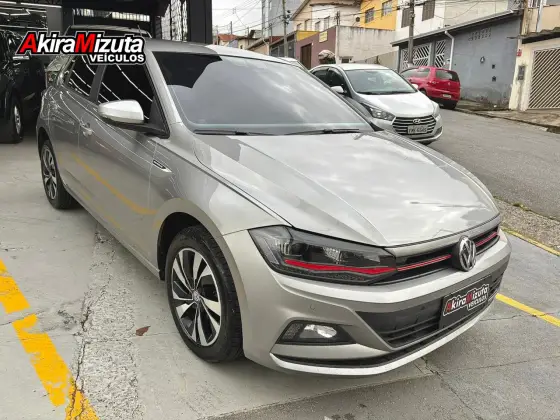 VOLKSWAGEN POLO 1.0 200 TSI COMFORTLINE AUTOMÁTICO