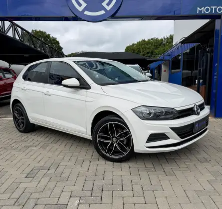 VOLKSWAGEN POLO 1.6 MSI TOTAL FLEX AUTOMÁTICO VOLKSWAGEN POLO 1.6 MSI TOTAL FLEX AUTOMÁTICO