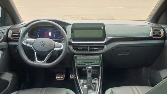 VOLKSWAGEN-T-CROSS-2025