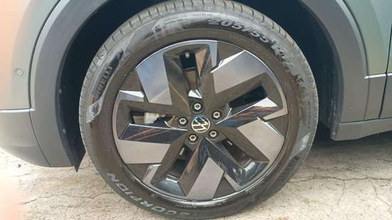 VOLKSWAGEN-T-CROSS-2025