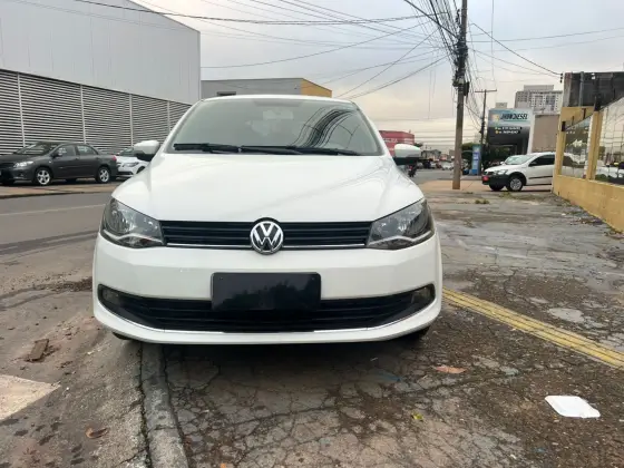 VOLKSWAGEN VOYAGE 1.6 MI COMFORTLINE 8V FLEX 4P MANUAL VOLKSWAGEN VOYAGE 1.6 MI COMFORTLINE 8V FLEX 4P MANUAL