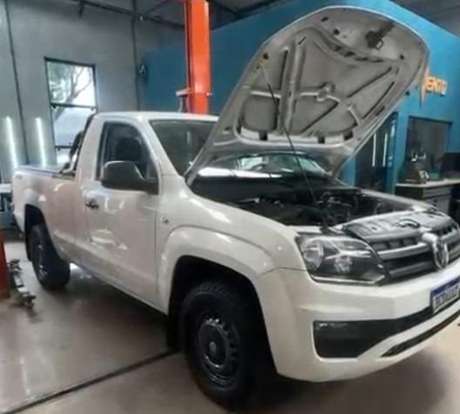 VOLKSWAGEN-AMAROK-2018