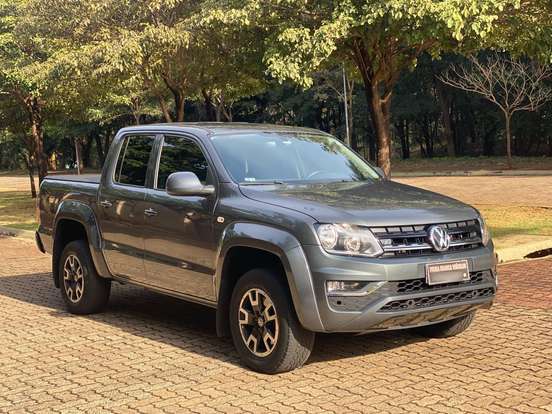 VOLKSWAGEN-AMAROK-2023