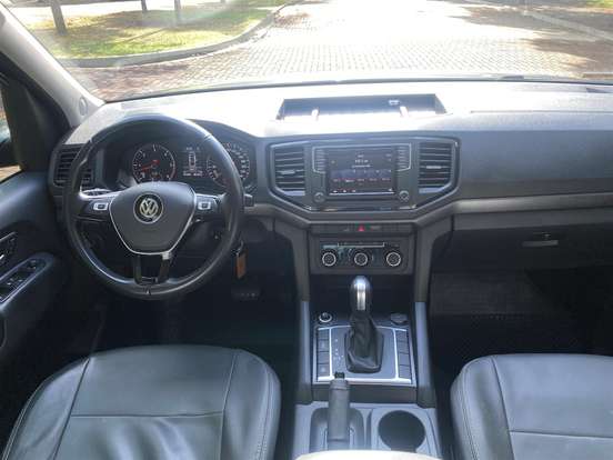 VOLKSWAGEN-AMAROK-2023