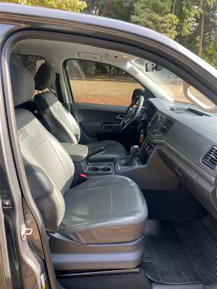 VOLKSWAGEN-AMAROK-2023