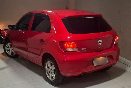 VOLKSWAGEN-GOL-2009