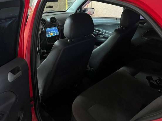 VOLKSWAGEN-GOL-1.0 MI 8V FLEX 4P MANUAL G.V VOLKSWAGEN-GOL-2009