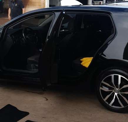 VOLKSWAGEN-GOLF-2015