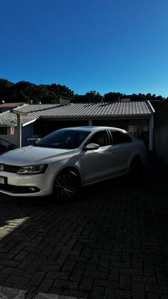 VOLKSWAGEN JETTA 2013 2.0 TSI HIGHLINE 211CV GASOLINA 4P TIPTRONIC