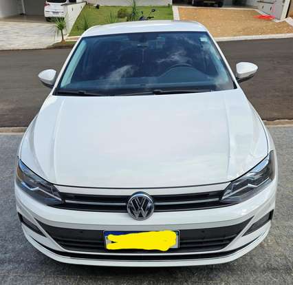 VOLKSWAGEN-POLO-2020