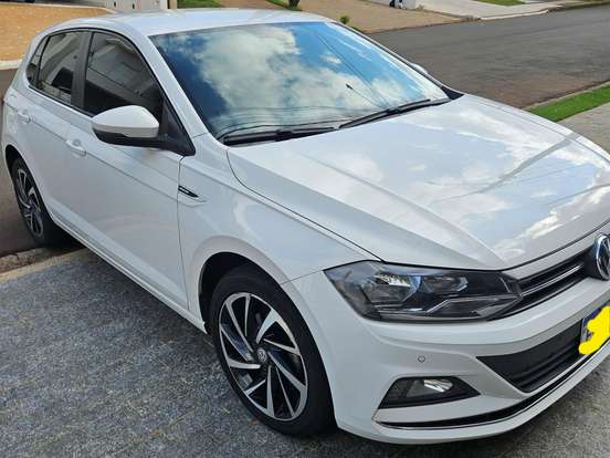 VOLKSWAGEN-POLO-1.0 200 TSI HIGHLINE AUTOMÁTICO VOLKSWAGEN-POLO-2020