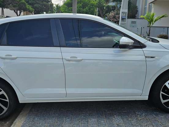 VOLKSWAGEN-POLO-1.0 200 TSI HIGHLINE AUTOMÁTICO VOLKSWAGEN-POLO-2020