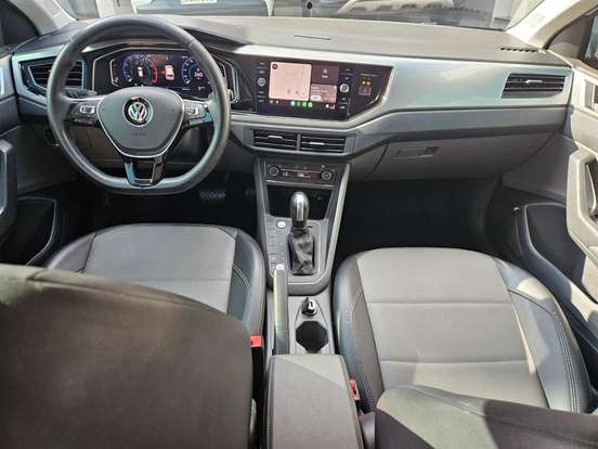 VOLKSWAGEN-POLO-1.0 200 TSI HIGHLINE AUTOMÁTICO VOLKSWAGEN-POLO-2020