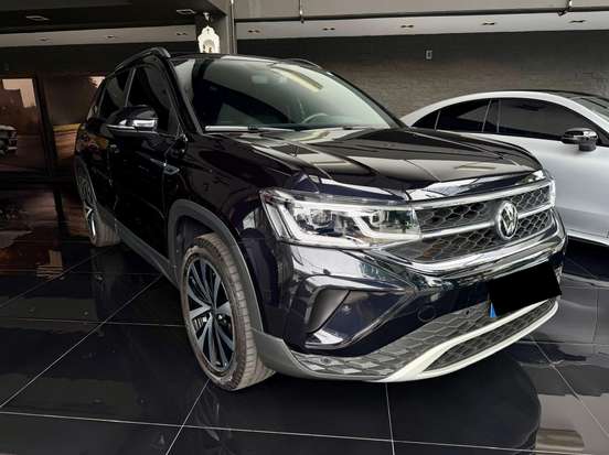 VOLKSWAGEN-TAOS-2021
