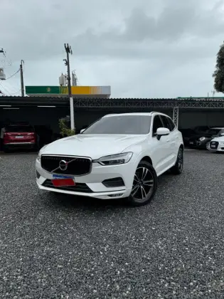 VOLVO XC60 2.0 T5 GASOLINA MOMENTUM AWD GEARTRONIC VOLVO XC60 2.0 T5 GASOLINA MOMENTUM AWD GEARTRONIC