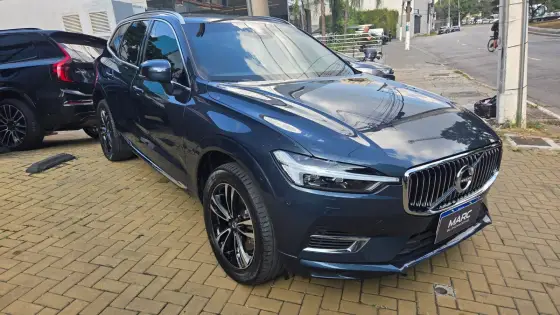 VOLVO XC60 2.0 T8 HYBRID MOMENTUM AWD GEARTRONIC VOLVO XC60 2.0 T8 HYBRID MOMENTUM AWD GEARTRONIC
