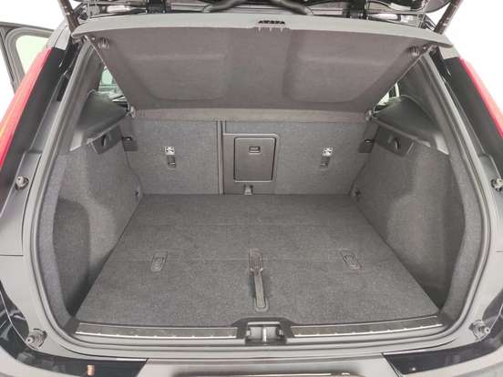 VOLVO-XC40-2.0 T4 GASOLINA INSCRIPTION GEARTRONIC VOLVO-XC40-2020
