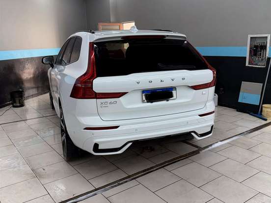 VOLVO-XC60-2.0 T8 RECHARGE R-DESIGN AWD GEARTRONIC VOLVO-XC60-2021