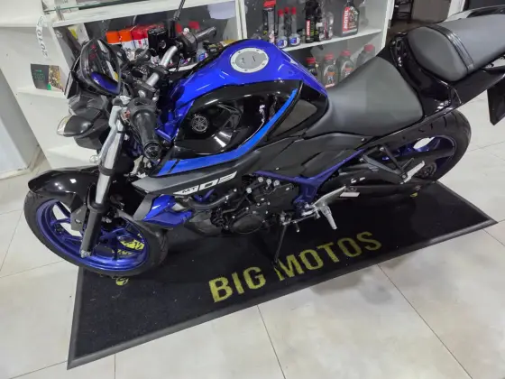 YAMAHA MT-03 ABS YAMAHA MT-03 ABS