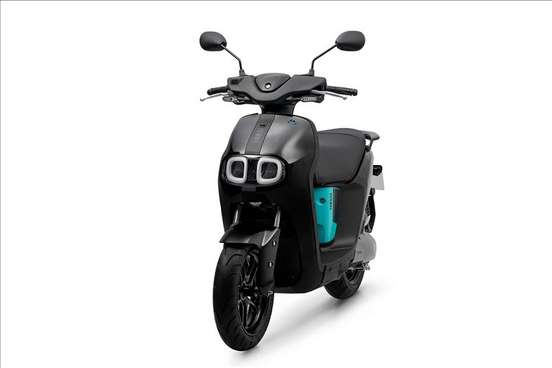 YAMAHA-NEOS CONNECTED-2025