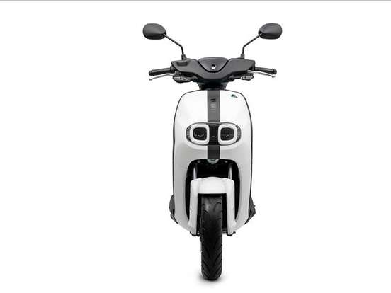 YAMAHA-NEOS CONNECTED YAMAHA-NEOS CONNECTED-2025
