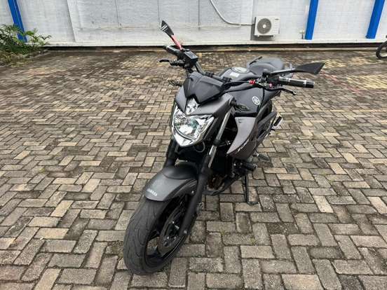 YAMAHA-XJ6 N ABS-2014