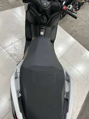 YAMAHA-XMAX 250 CONNECTED ABS-2025
