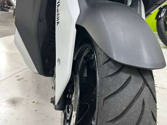 YAMAHA-XMAX 250 CONNECTED ABS YAMAHA-XMAX 250 CONNECTED ABS-2025