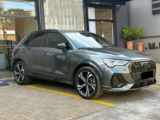 AUDI-Q3-2.0 40 TFSI GASOLINA PERFORMANCE BLACK QUATTRO TIPTRONIC AUDI-Q3-2023