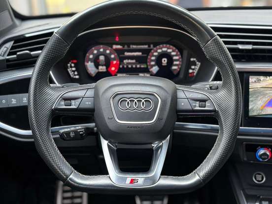 AUDI-Q3-2.0 40 TFSI GASOLINA PERFORMANCE BLACK QUATTRO TIPTRONIC AUDI-Q3-2023