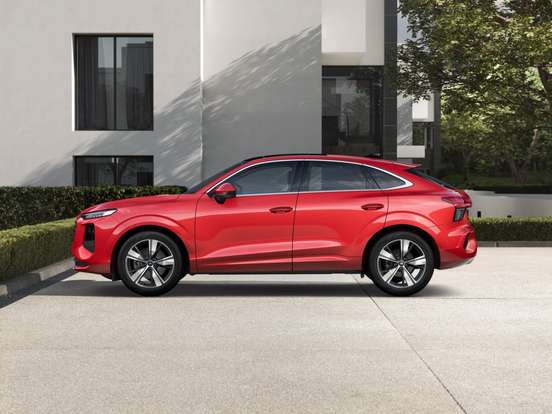 AUDI-Q3-2026