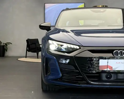 AUDI-RS E-TRON GT-2021