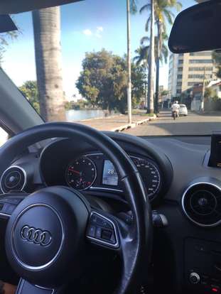 AUDI-A1-2011