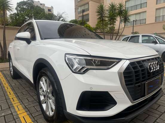 AUDI-Q3-1.4 35 TFSI GASOLINA PRESTIGE PLUS S TRONIC AUDI-Q3-2020