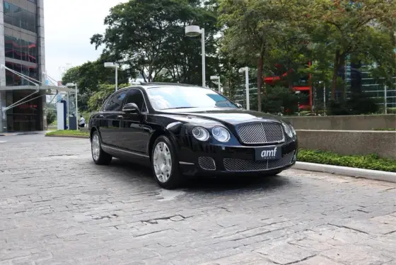 BENTLEY CONTINENTAL 6.0 W12 TURBO GASOLINA FLYING SPUR AUTOMÁTICO BENTLEY CONTINENTAL 6.0 W12 TURBO GASOLINA FLYING SPUR AUTOMÁTICO