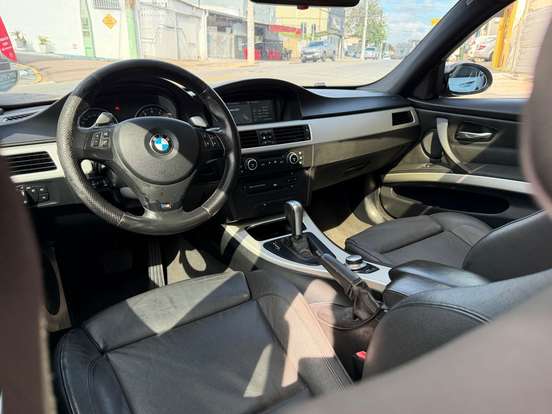 BMW-335i-2006