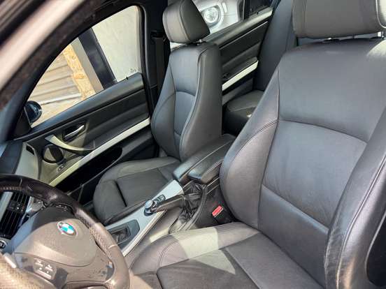 BMW-335i-2006