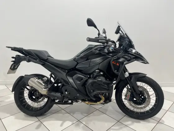 BMW R 1300 GS TRIPLE BLACK BMW R 1300 GS TRIPLE BLACK