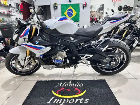 BMW-S 1000 R BMW-S 1000 R-2017
