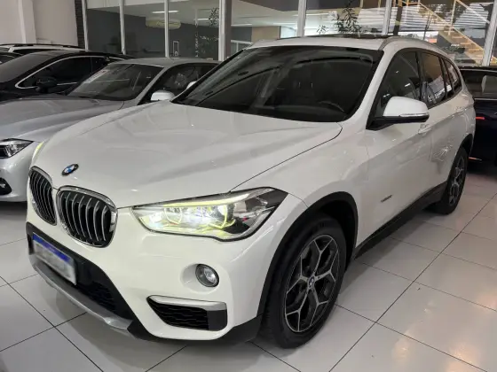 BMW X1 2.0 16V TURBO ACTIVEFLEX SDRIVE20I X-LINE 4P AUTOMÁTICO BMW X1 2.0 16V TURBO ACTIVEFLEX SDRIVE20I X-LINE 4P AUTOMÁTICO
