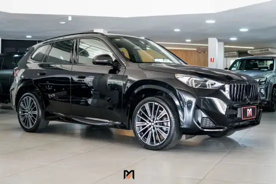 BMW-X1-2023