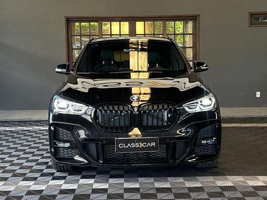 BMW-X1-2022